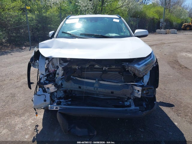 4T3RWRFV3SU176181 Toyota Rav4 Hybrid Xle