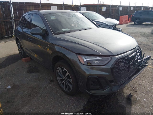2024 Audi Q5 Premium 45 Tfsi S Line Quattro მანქანა იყიდება აუქციონზე, vin: WA1GAAFY4R2107241, აუქციონის ნომერი: 44795117