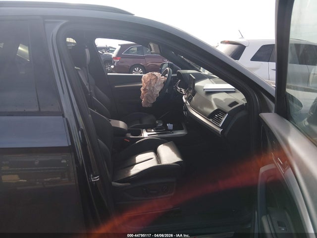 Продаж на аукціоні авто 2024 Audi Q5 Premium 45 Tfsi S Line Quattro, vin: WA1GAAFY4R2107241, номер лоту: 44795117