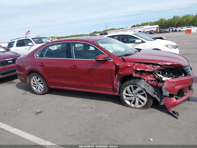 Aukcja sprzedaży 2018 Volkswagen Passat 2.0t Se, vin: 1VWBA7A34JC025004, numer aukcji: 44795125