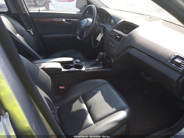 44795145 :رقم المزاد ، WDDGF81X29R066300 vin ، 2009 Mercedes-benz C 300 Luxury 4matic/sport 4matic مزاد بيع