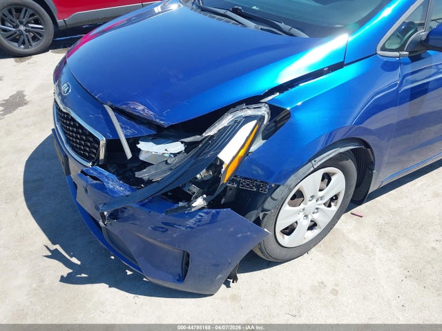 44795168 :رقم المزاد ، 3KPFK4A70HE085559 vin ، 2017 Kia Forte Lx مزاد بيع