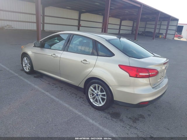 2017 FORD FOCUS 1FADP3F20HL320295 Photo 2