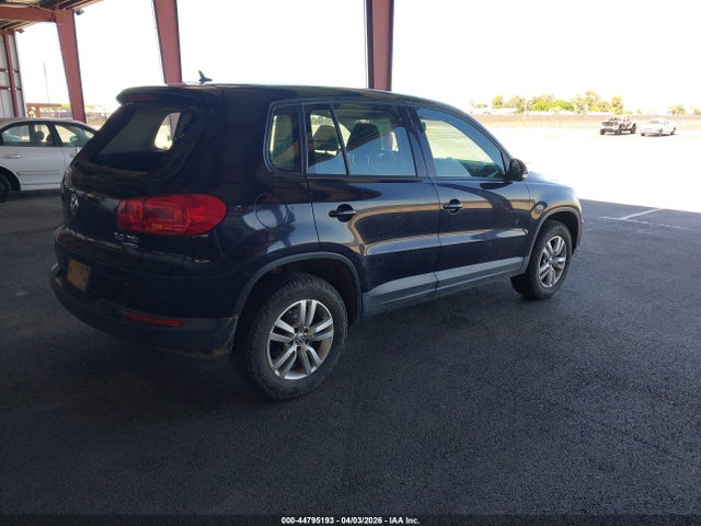 2012 VOLKSWAGEN TIGUAN WVGBV7AX2CW506103 Photo 3