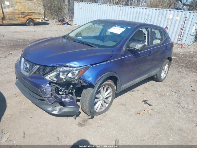2017 Nissan Rogue Sport S მანქანა იყიდება აუქციონზე, vin: JN1BJ1CR5HW110799, აუქციონის ნომერი: 44795198