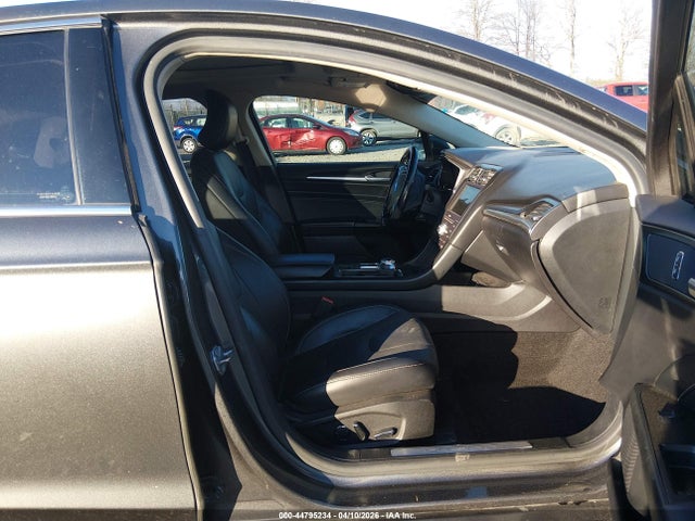 Продажа на аукционе авто 2019 Ford Fusion Titanium, vin: 3FA6P0D98KR124363, номер лота: 44795234