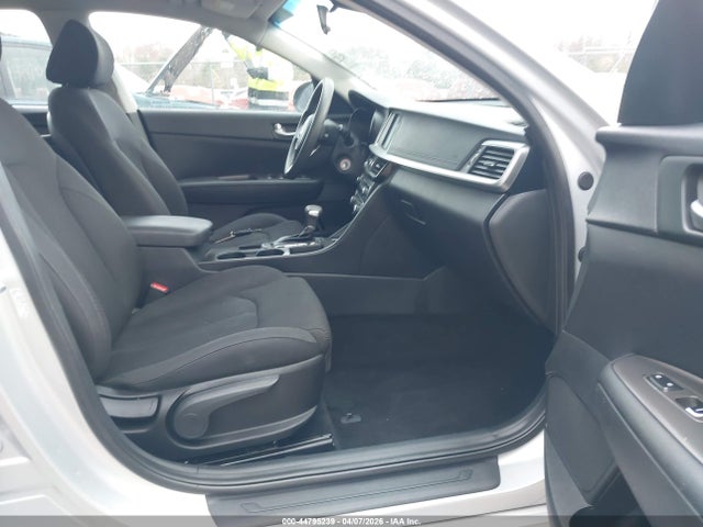 Продажа на аукционе авто 2020 Kia Optima Lx, vin: 5XXGT4L35LG415742, номер лота: 44795239