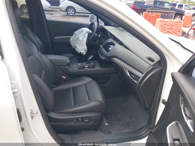 2020 Cadillac Xt4 Fwd Premium Luxury მანქანა იყიდება აუქციონზე, vin: 1GYFZCR44LF037796, აუქციონის ნომერი: 44795245