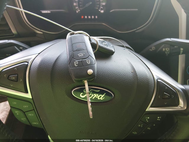 3FA6P0HD3GR328140 Ford FUSION SE