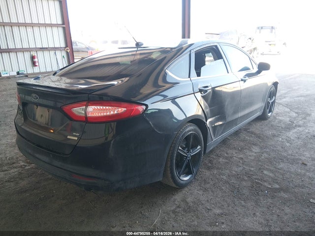 3FA6P0HD3GR328140 Ford FUSION SE