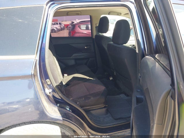Продаж на аукціоні авто 2014 Mitsubishi Outlander Es, vin: JA4AD2A39EZ007801, номер лоту: 44795301