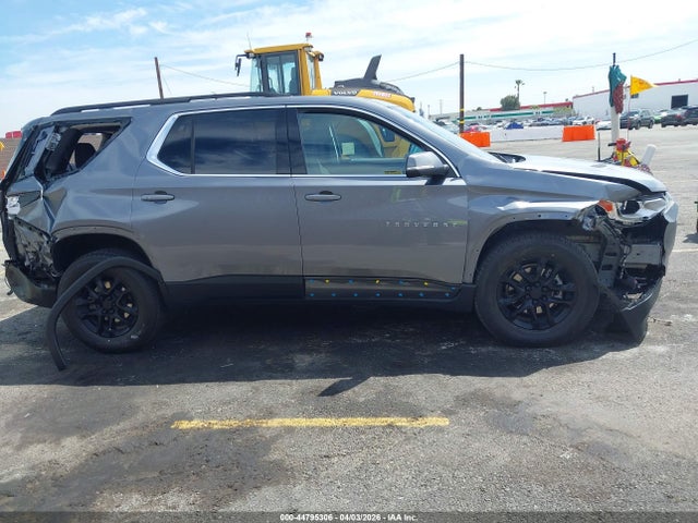 1GNERGKW5MJ170187 Chevrolet Traverse Fwd Lt Cloth