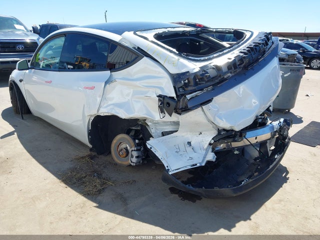 7SAYGDED0TA609063 Tesla Model Y Premium Rear-wheel Drive/standard Rear-wheel Drive
