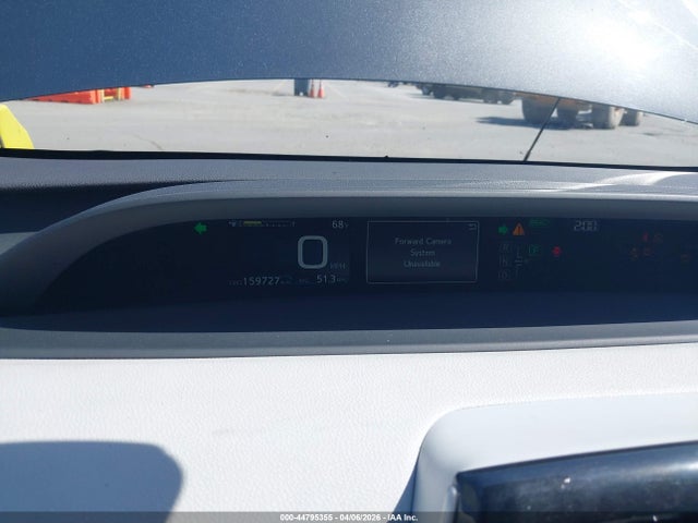JTDKARFU3G3016139 Toyota Prius Three Touring