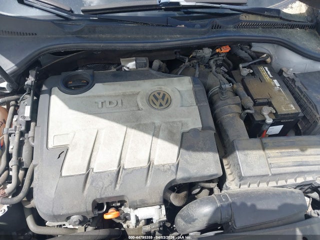 44795359 :رقم المزاد ، 3VWPL7AJ4BM619591 vin ، 2011 Volkswagen Jetta Sportwagen 2.0l Tdi مزاد بيع