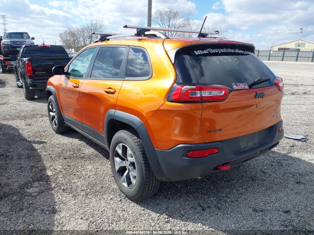 Продажа на аукционе авто 2015 Jeep Cherokee Trailhawk, vin: 1C4PJMBBXFW576847, номер лота: 44795378