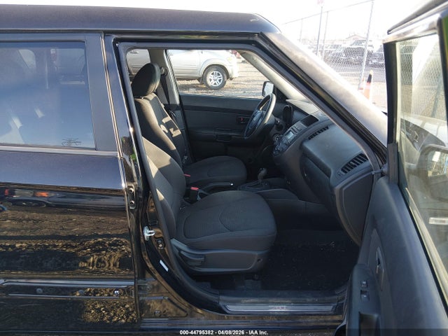 2012 KIA SOUL KNDJT2A55C7426070 Photo 4