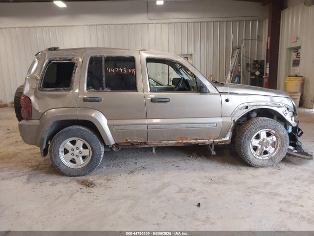 44795399 :رقم المزاد ، 1J4GL58K85W654509 vin ، 2005 Jeep Liberty Limited Edition مزاد بيع
