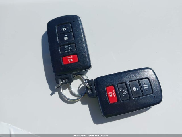44795401 :رقم المزاد ، JTMDJREV0GD004348 vin ، 2016 Toyota Rav4 Hybrid Limited مزاد بيع