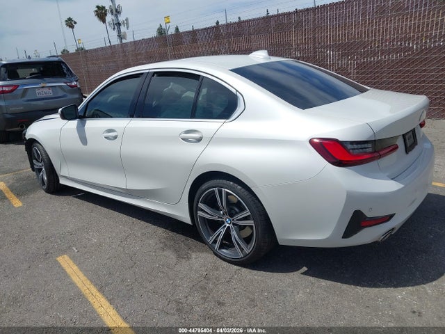 3MW5R1J0XN8C38867 BMW 330I
