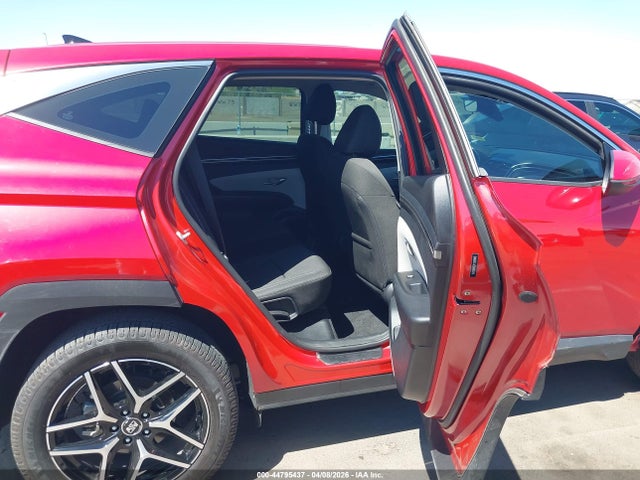 Продажа на аукционе авто 2022 Hyundai Tucson Se, vin: 5NMJACAE5NH076768, номер лота: 44795437