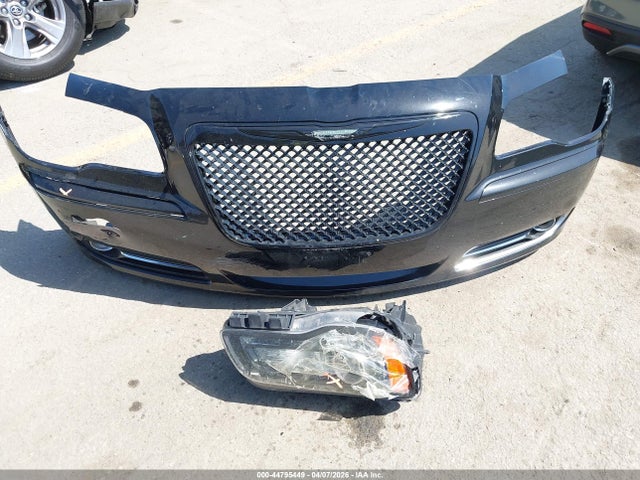 2C3CCABG5EH341762 Chrysler 300 300s