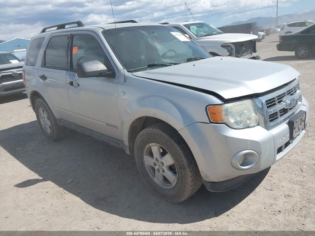 44795488 :رقم المزاد ، 1FMCU93168KD56619 vin ، 2008 Ford Escape Xlt مزاد بيع