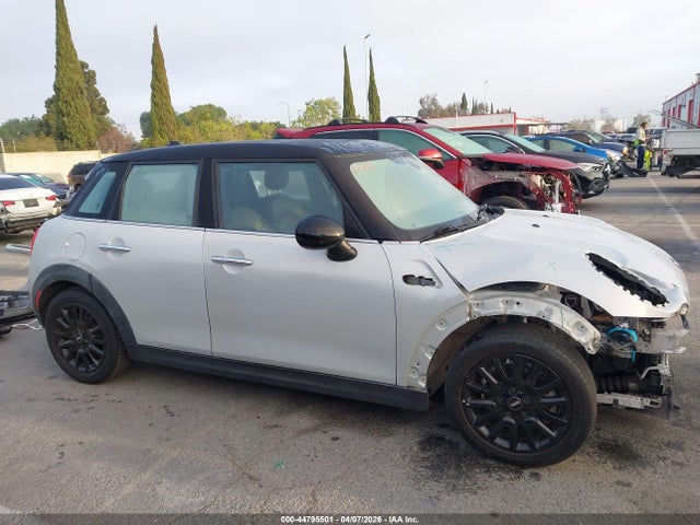 Mini Hardtop Cooper 2017 WMWXU1C30H2F77934 Image 14