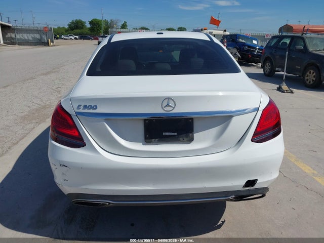 Aukcja sprzedaży 2019 Mercedes-benz C 300, vin: 55SWF8DB0KU282761, numer aukcji: 44795517