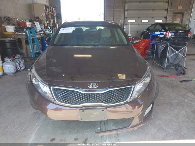 2015 Kia Optima Lx მანქანა იყიდება აუქციონზე, vin: 5XXGM4A72FG448463, აუქციონის ნომერი: 44795519