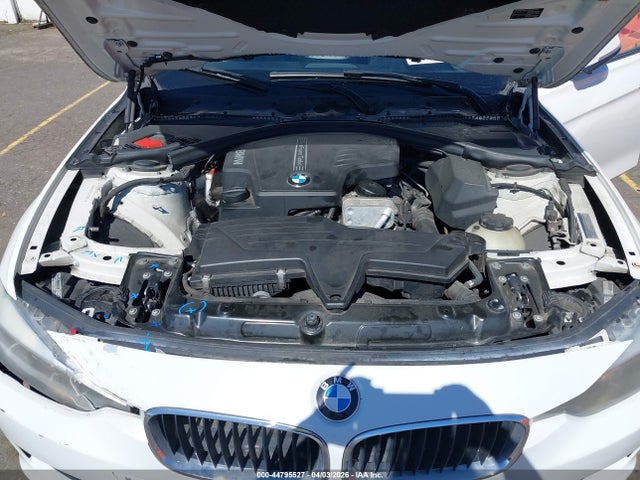 BMW 320i 2014 WBA3B1C54EP678816 Image 10