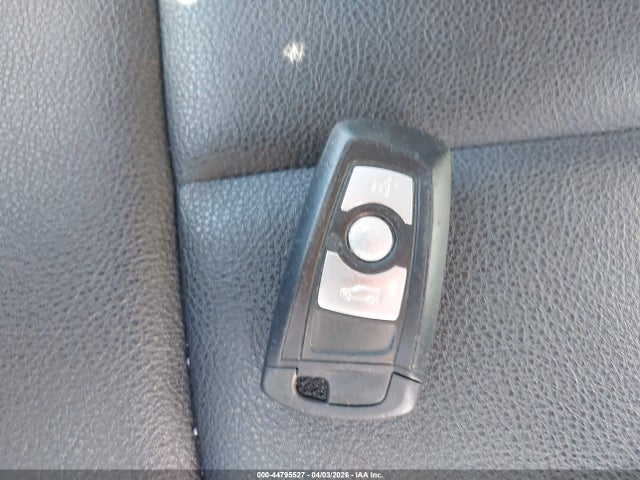 BMW 320i 2014 WBA3B1C54EP678816 Image 11