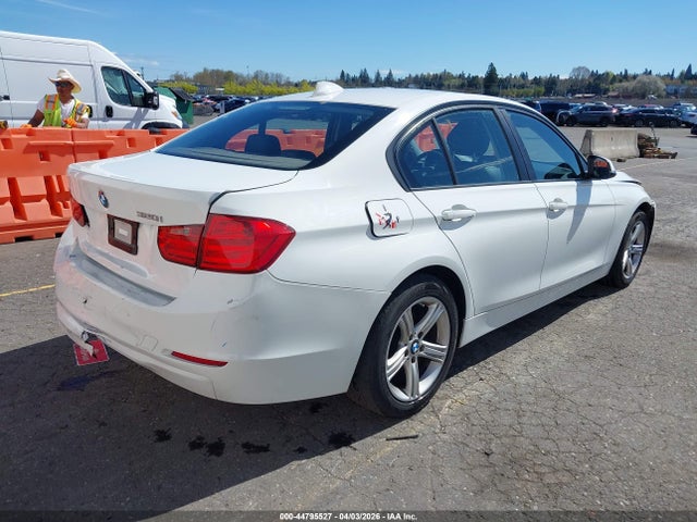 BMW 320i 2014 WBA3B1C54EP678816 Image 4