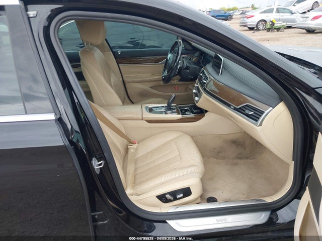 2018 Bmw 740i მანქანა იყიდება აუქციონზე, vin: WBA7E2C54JG741941, აუქციონის ნომერი: 44795528