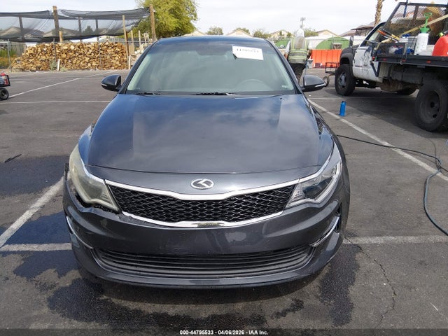 KIA Optima Lx 2017 5XXGT4L32HG154142 Image 12