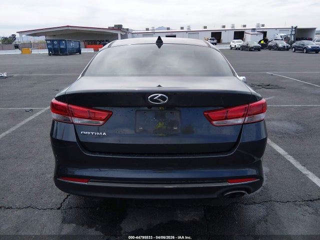 KIA Optima Lx 2017 5XXGT4L32HG154142 Image 16