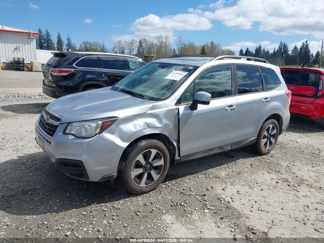 2017 Subaru Forester 2.5i Premium მანქანა იყიდება აუქციონზე, vin: JF2SJAEC8HH472962, აუქციონის ნომერი: 44795534