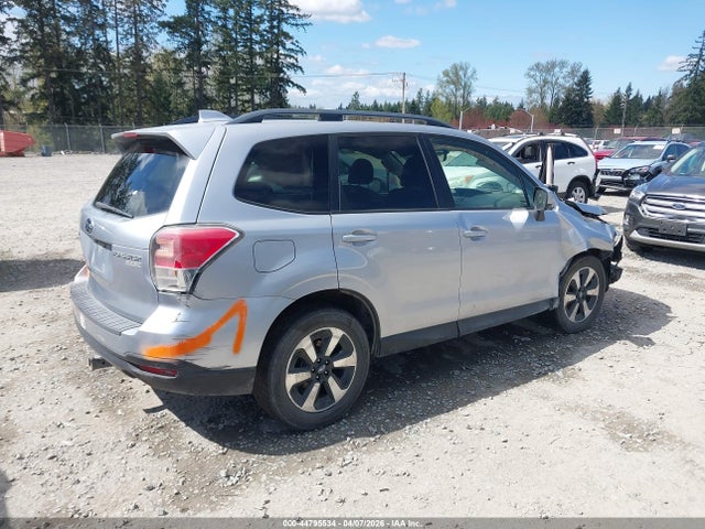 2017 Subaru Forester 2.5i Premium მანქანა იყიდება აუქციონზე, vin: JF2SJAEC8HH472962, აუქციონის ნომერი: 44795534