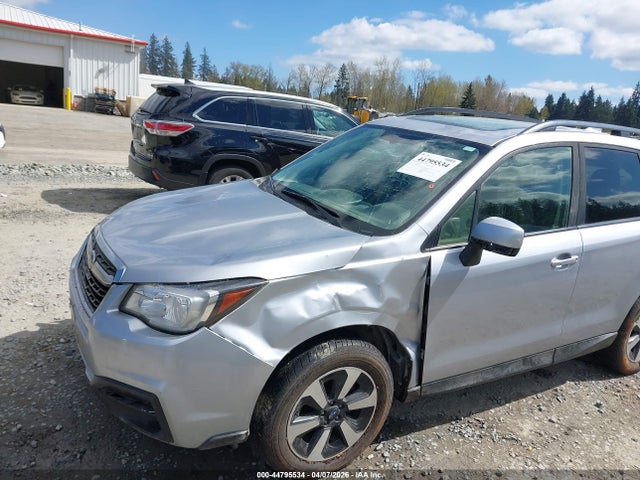 2017 Subaru Forester 2.5i Premium მანქანა იყიდება აუქციონზე, vin: JF2SJAEC8HH472962, აუქციონის ნომერი: 44795534