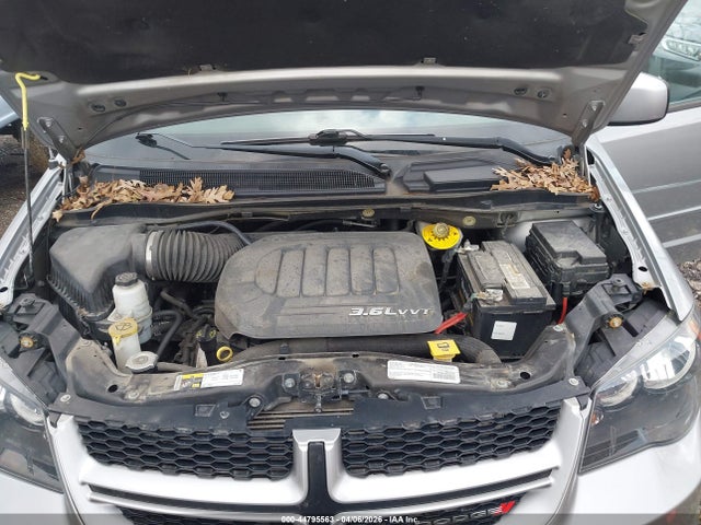 2017 Dodge Grand Caravan Gt მანქანა იყიდება აუქციონზე, vin: 2C4RDGEG8HR672478, აუქციონის ნომერი: 44795563