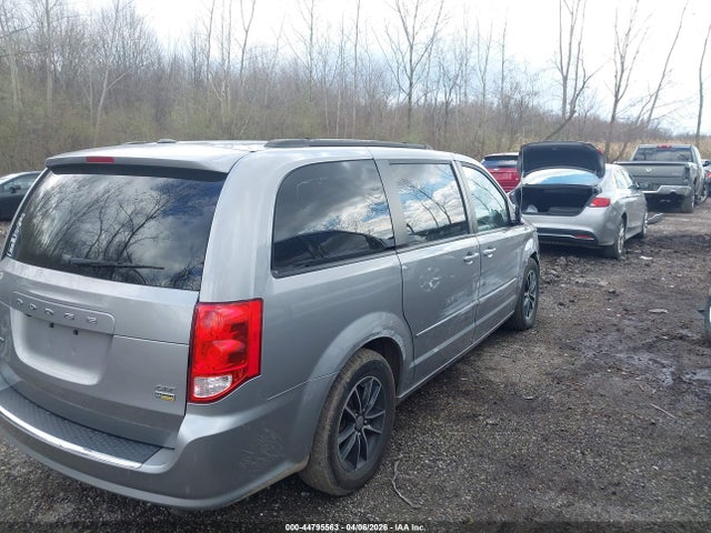 2017 Dodge Grand Caravan Gt მანქანა იყიდება აუქციონზე, vin: 2C4RDGEG8HR672478, აუქციონის ნომერი: 44795563