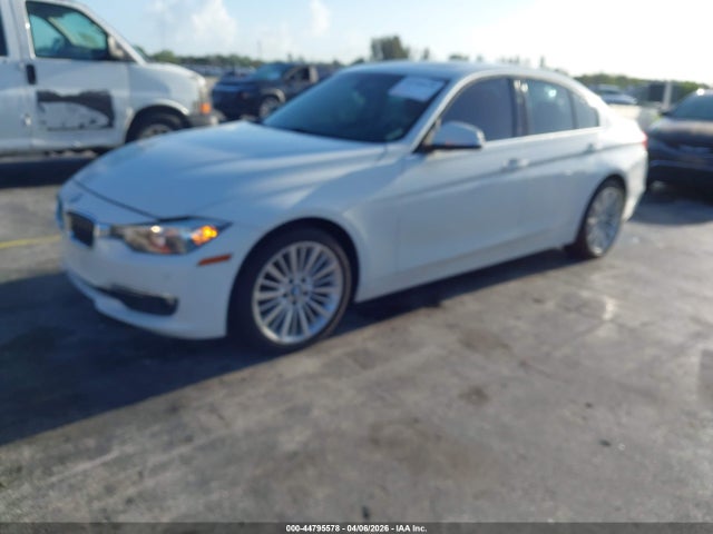 2014 Bmw 328i მანქანა იყიდება აუქციონზე, vin: WBA3A5G56ENP27143, აუქციონის ნომერი: 44795578