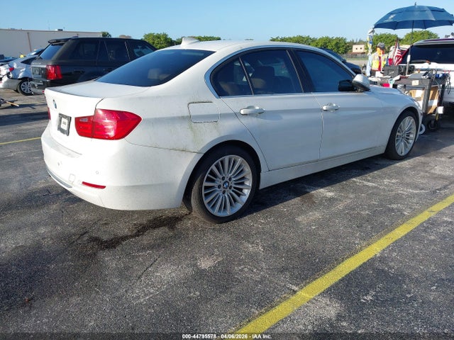 2014 Bmw 328i მანქანა იყიდება აუქციონზე, vin: WBA3A5G56ENP27143, აუქციონის ნომერი: 44795578