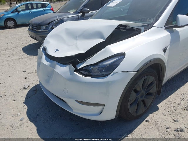 44795605 :رقم المزاد ، 7SAYGDEEXRA336196 vin ، 2024 Tesla Model Y Long Range Dual Motor All-wheel Drive مزاد بيع