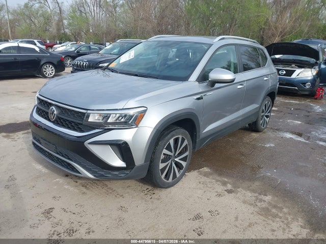 44795615 :رقم المزاد ، 3VVRX7B2XNM023205 vin ، 2022 Volkswagen Taos 1.5t Se مزاد بيع