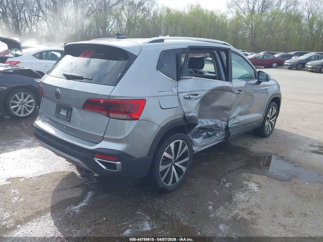 44795615 :رقم المزاد ، 3VVRX7B2XNM023205 vin ، 2022 Volkswagen Taos 1.5t Se مزاد بيع