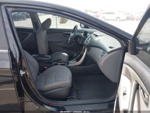 Продажа на аукционе авто 2013 Hyundai Elantra Gls/limited, vin: 5NPDH4AE0DH171609, номер лота: 44795617