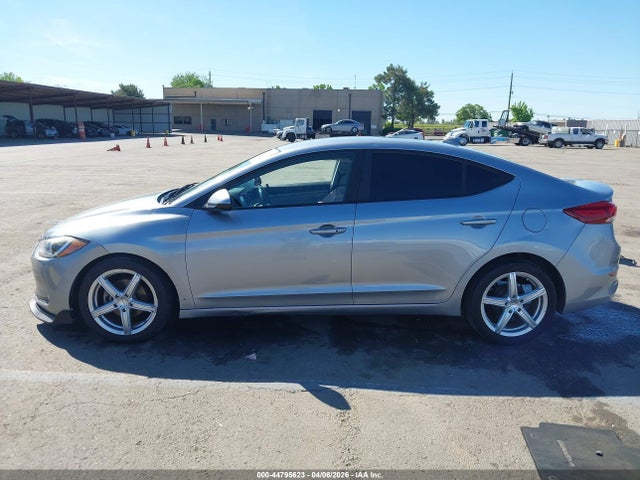 5NPD84LF0HH065141 Hyundai ELANTRA SE