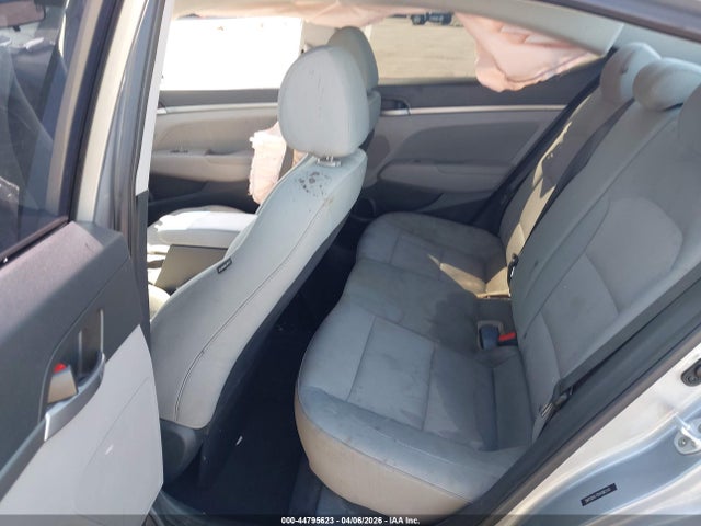 5NPD84LF0HH065141 Hyundai ELANTRA SE