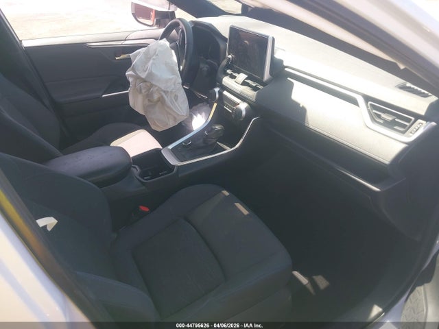 JTM16RFV8PD541326 Toyota Rav4 Hybrid Se